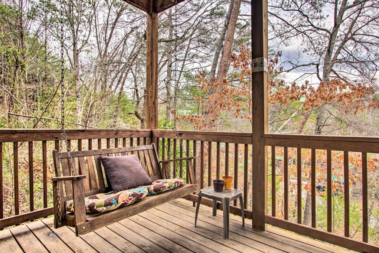 Pigeon Forge Cabin With Hot Tub And Mountain Views! エクステリア 写真